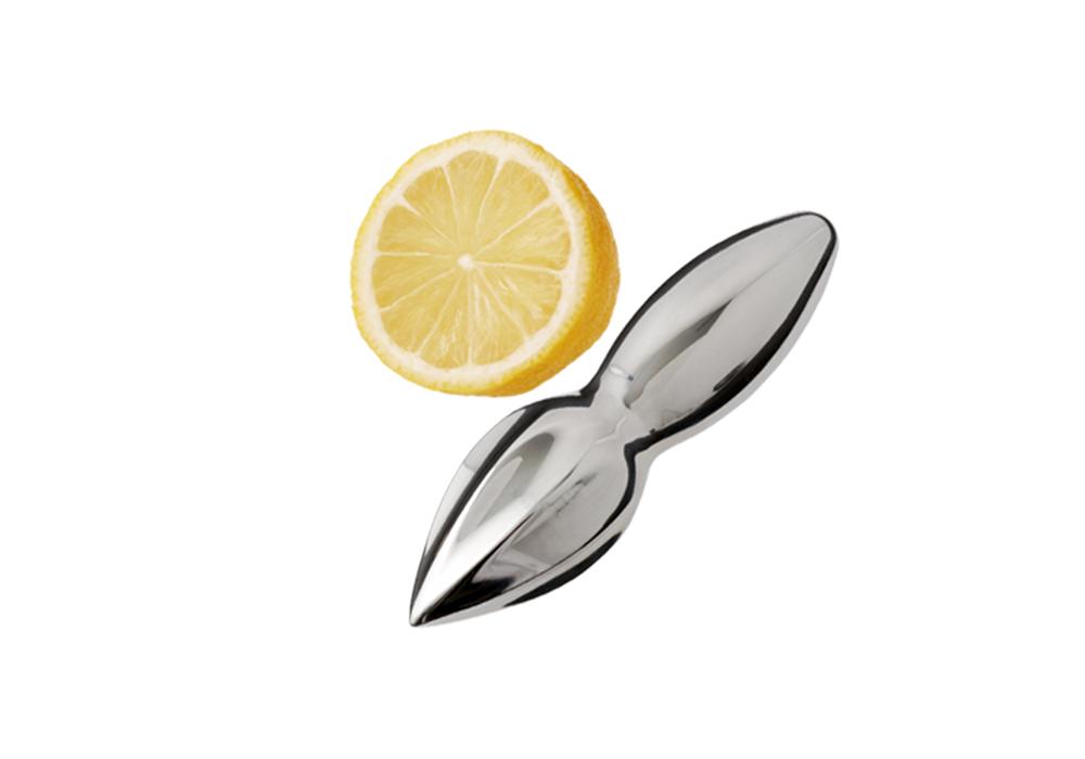 https://cdn1.tompress.it/I-Grande-15145-spremi-limone-in-inox.net.jpg
